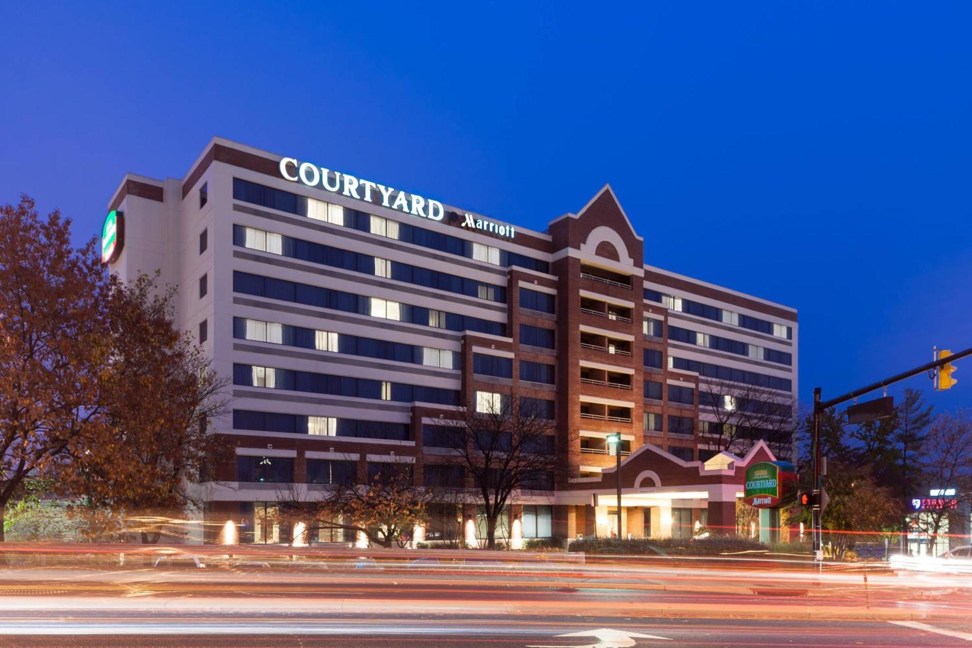 Courtyard Alexandria Old Town/Southwest Hotel Bagian luar foto